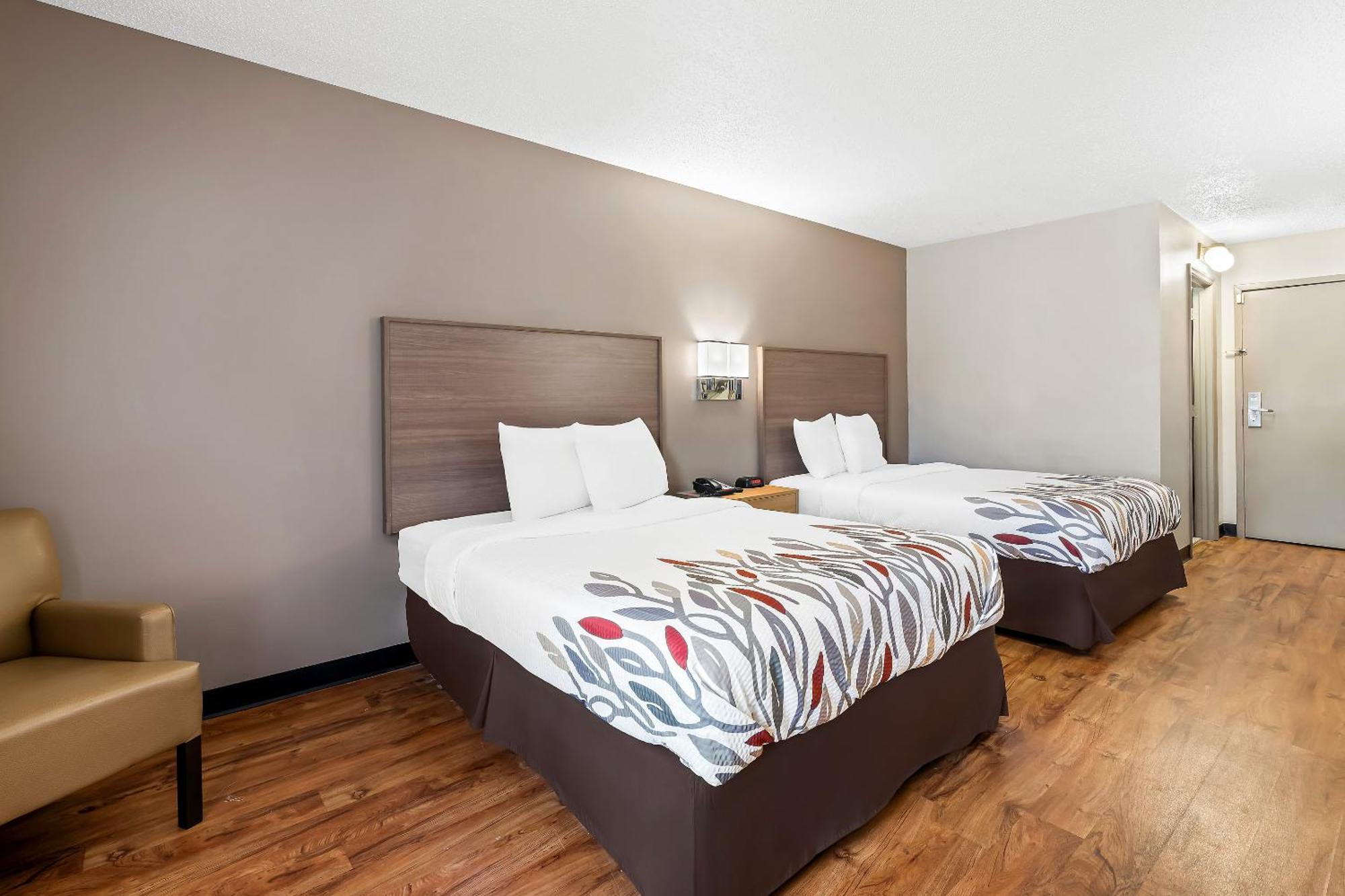 Red Roof Inn Charlotte - University Extérieur photo