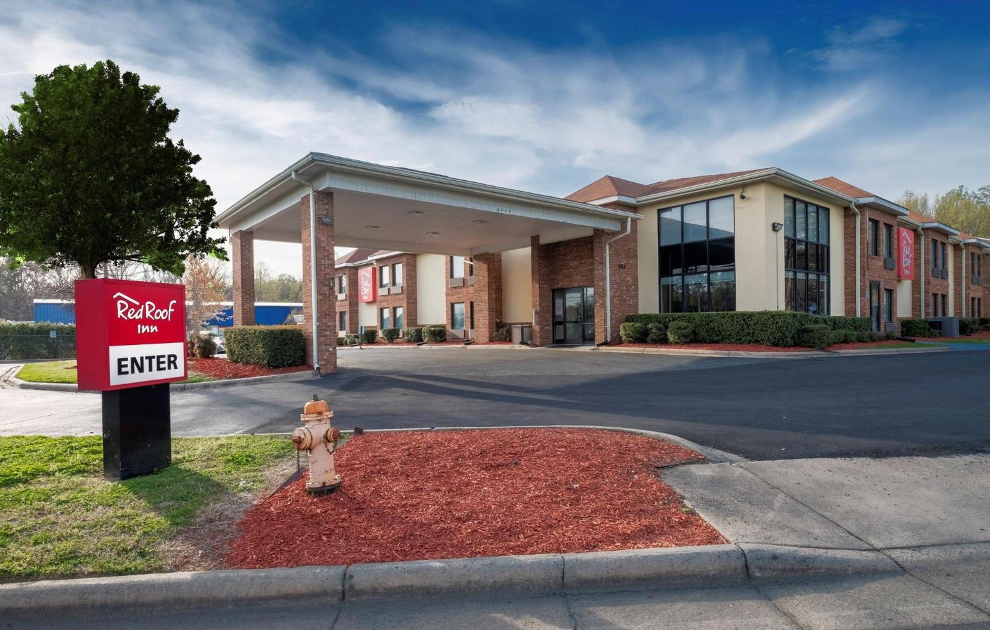 Red Roof Inn Charlotte - University Extérieur photo