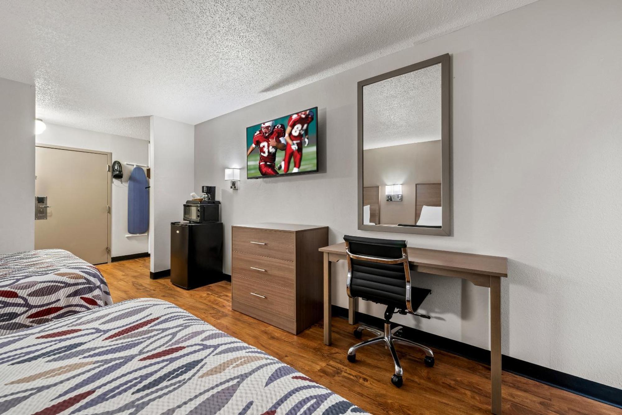 Red Roof Inn Charlotte - University Extérieur photo