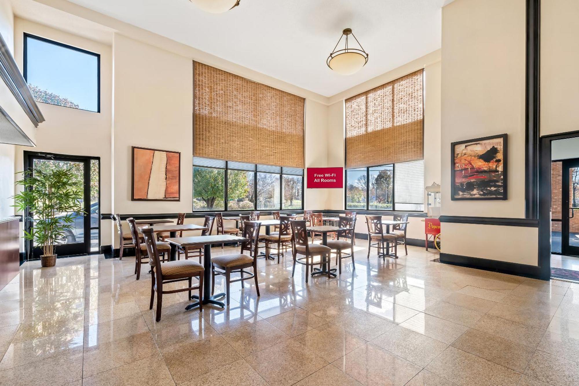Red Roof Inn Charlotte - University Extérieur photo